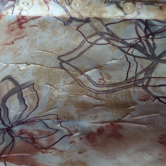 Sheer Flower Blouse - Picture 3 of 10